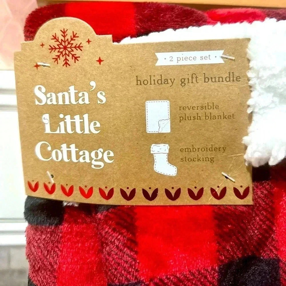 Baby’s First Christmas Stocking and Throw Blanket - Picture 3 of 9